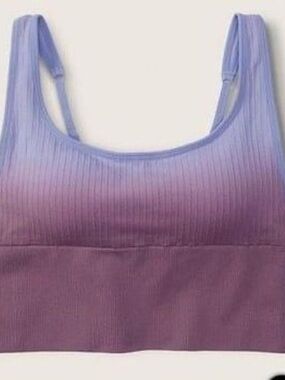 PINK VS Purple Ombré Seamless Lightly-lined, scoop neck sports crop bra